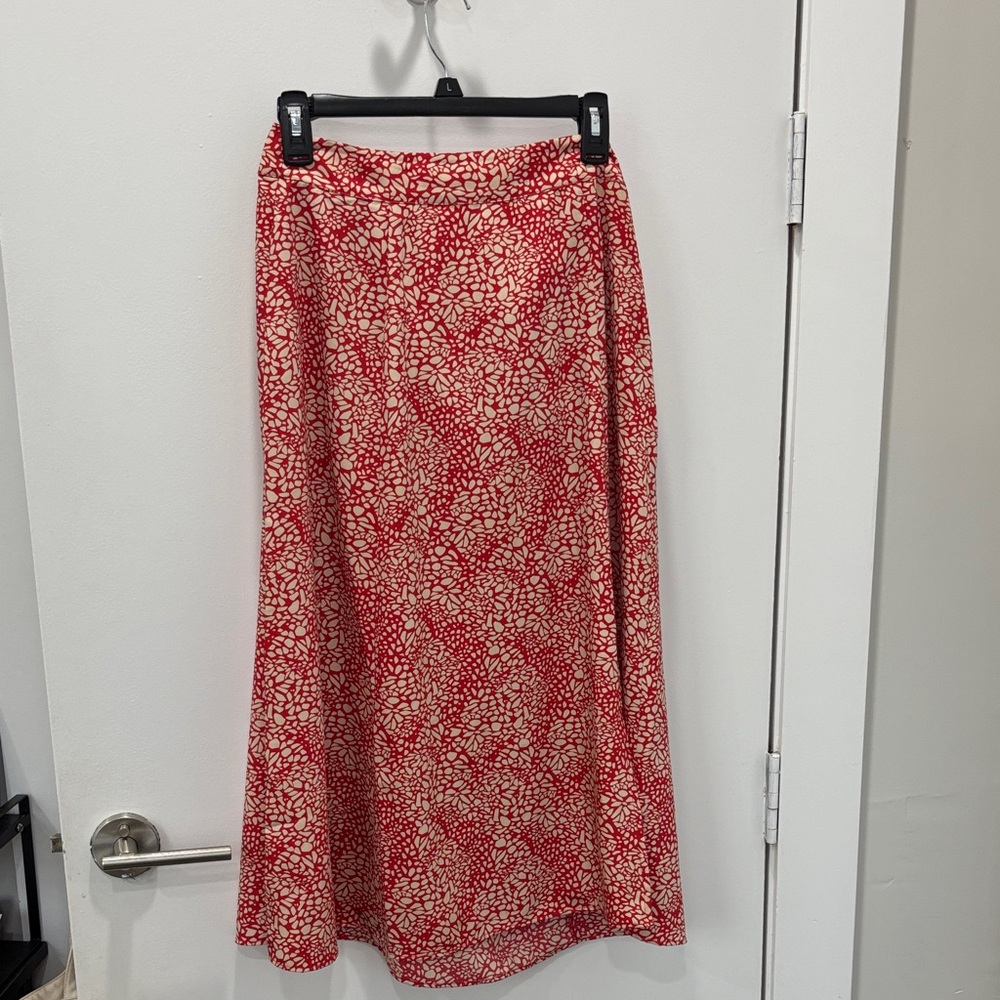 LOFT Red and White Patterned Midi Skirt